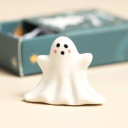 Lisa Angel Tiny White Ceramic Ghost Matchbox Token - thumbnail 2