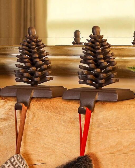 Dibor Set of 2 Cast Iron Pine Cone Decorative Christmas Stocking Holders in Brown - Size: 2 Pack - image 1