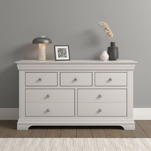 Seconique Bordeaux 3+2 Drawer Chest (Fully Assembled) in Ivory - image 1