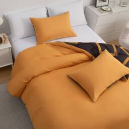 Pamposh Ultra Soft Duvet Cover Set Reversible with Zipper Closure in Black - Size: Super King - thumbnail 8