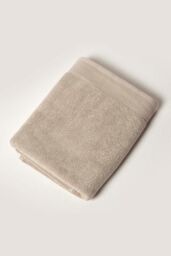 Homescapes Combed Egyptian Cotton Towel 700 GSM in Taupe - thumbnail 3