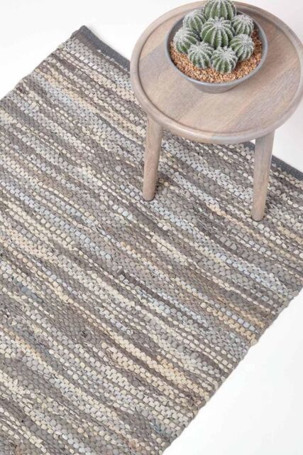 Homescapes Denver Leather Woven Rug in Grey - Size: 90 cm x 150 cm - image 1