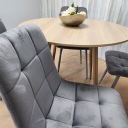 KOSY KOALA Round Oak Effect Kitchen Dining Table With 4 Grey Velvet Tufted Chairs Dining Set - thumbnail 5