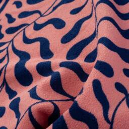Aquawave Toflo Training Towel in Coral - thumbnail 3