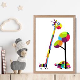 ARTZE Giraffe Bright Geometric Animal Framed Print SIZE: A3 with Oak Frame - thumbnail 2