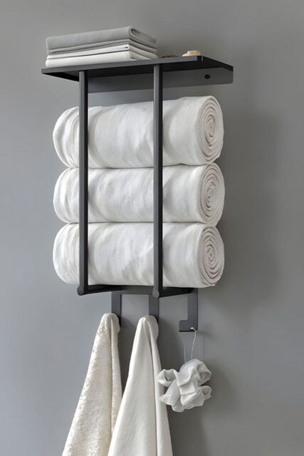 H&O Direct Modern Black Iron Wall-Mounted Towel Rack - image 1
