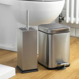 Harbour Housewares Square Bathroom Pedal Bin - 3L Stainless Steel Slim Rubbish Dustbin in Metallic Silver - thumbnail 5