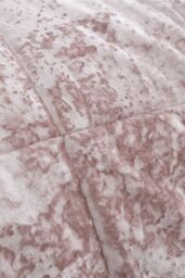 Catherine Lansfield 'Crushed Velvet' Bedspread in Pink - thumbnail 2