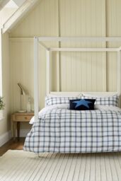 Helena Springfield 'Hunter's Check' Brushed Cotton Duvet Cover Set in Navy - Size: King - thumbnail 1