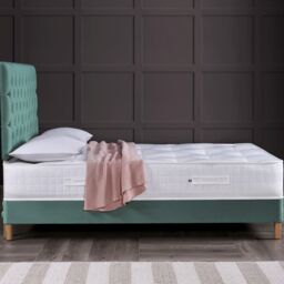 Rest Relax Chatsworth 1000 Lux Pocket Sprung Tufted Mattress in White - Size: Double - thumbnail 4