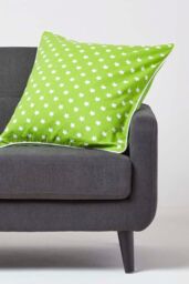 Homescapes Cotton Stars Cushion Cover in Green - Size: 30 cm x 50 cm - thumbnail 2