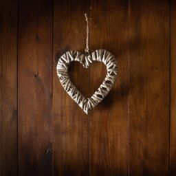 Red Hamper Wicker Flat Open Heart in Grey - thumbnail 4