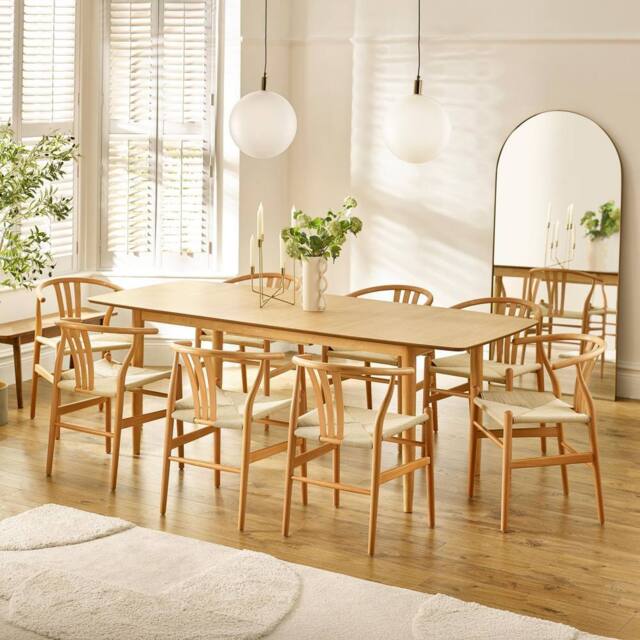 FurnitureboxUK Leif Oak Effect Wood Extending Table & 8 Caia Wishbone Dining Chairs in Brown - image 1