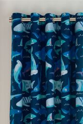 Catherine Lansfield 'Jawsome Shark' Fully Reversible Eyelet Curtains in Navy - Size: 168 cm width x 183 cm drop - thumbnail 3