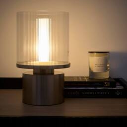 K LIVING Zoja Satin Nickel Table Lamp with Ribbed Glass Shade in Silver - thumbnail 2