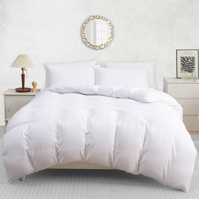Pamposh Pre Washed Microfibre Duvet Cover Sets Reversible Quilt Covers in White - Size: King - image 1