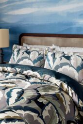 Harlequin 'Calathea' Cotton Duvet Cover Set - Size: Double - thumbnail 2