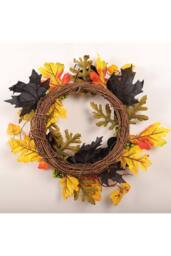 H&O Direct 35cm Halloween Wreath with Maple Leaves, Berries, Ghost Card & 2m LED Lights in Orange - thumbnail 5