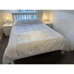 Clifton High Quality Hollowfibre Duvet - 15 Tog in White - Size: Double - thumbnail 3