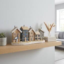 Garden Greatness Beach Houses On Mount Decoration - Size: 1 Pack - thumbnail 1