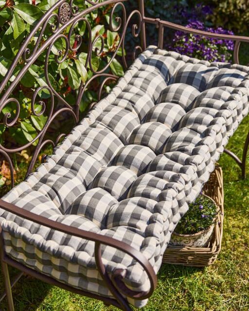 Dibor Traditional Grey Striped Summer Outdoor Garden Bench Cushion L112cm x W44cm - Size: Large - image 1
