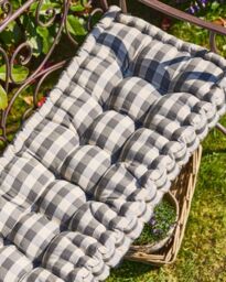 Dibor Traditional Grey Striped Summer Outdoor Garden Bench Cushion L112cm x W44cm - Size: Large - thumbnail 3