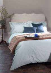 CHRISTY 400TC Luxury Cotton Sateen Plain Dye Bedding Gift Set Bundle in Light Grey - Size: King - thumbnail 4