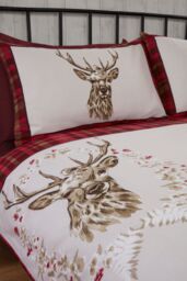 Rapport Home Angus Stag Brushed Cotton Bedding Set in Red - Size: Double - thumbnail 4