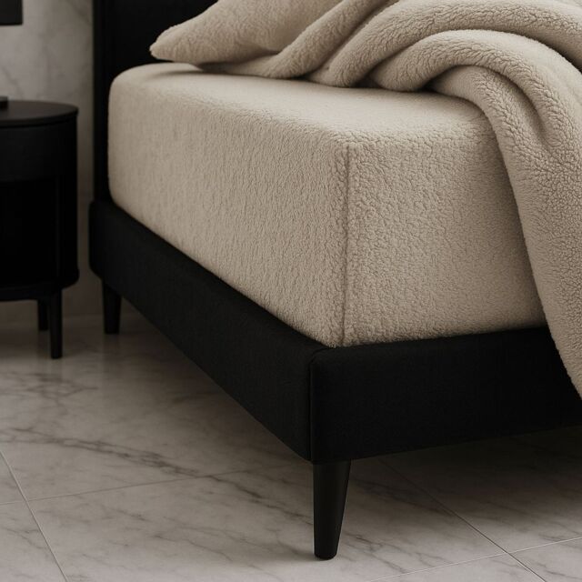 Snug City Teddy Fitted Sheet 30cm Extra Deep Soft Cuddly Soft Touch Bedding in Beige - Size: Single - image 1