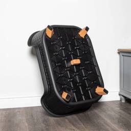 SPETLEK Black Plastic Raised Pet Basket with Legs - thumbnail 4