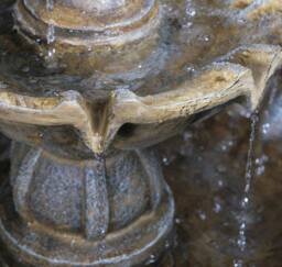Primrose Antique Effect Water Feature Fountain Zuvan 2 Tier Outdoor 100cm in Stone - thumbnail 3