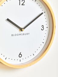 Orsina Compact & Lightweight Small Wall Clock, Sleek Clock In Kitchen, Modern Design Wall Clock For Indoor in White - thumbnail 5