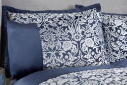 New Edge Blinds Harrow Duvet Set in Blue - Size: Super King - thumbnail 4