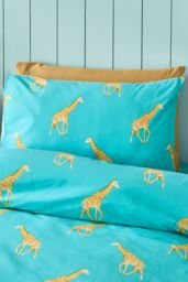 Catherine Lansfield 'Havin A Giraffe' Reversible Duvet Cover Set in Aqua - Size: King - thumbnail 4