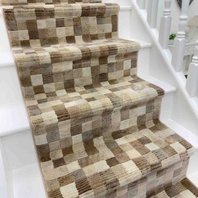 runrug Stair Runner Carpet - Soft & Comfortable, 0.43 Inch - 'Eclipse' in Beige - Size: 66 cm x 540 cm - image 1