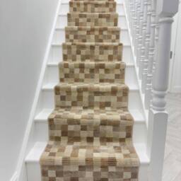 runrug Stair Runner Carpet - Soft & Comfortable, 0.43 Inch - 'Eclipse' in Beige - Size: 66 cm x 540 cm - thumbnail 6
