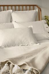 Morris & Co 'Pure Linen Cotton' Standard Pillowcase in White - Size: Standard Pillow Case - thumbnail 4