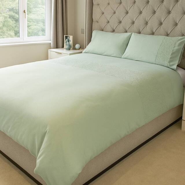 Voltico Pinsonic Quilted Duvet Cover Set Lime & White - Single, Double & King - image 1