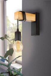 Eglo Townshend Natural Wood & Metal Wall Light in Light Brown - thumbnail 3