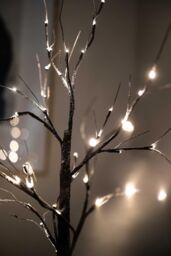 Marco Paul 4ft Snowy Effect Brown Christmas Twig Tree Pre Lit With 96 Warm White LED Mains Powered Tree Decorations - thumbnail 3