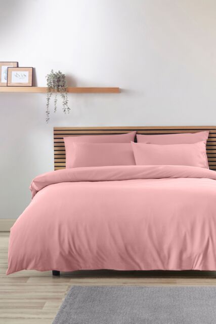 Catherine Lansfield So Soft Non Iron Duvet Cover Set in Coral - Size: Super King - image 1