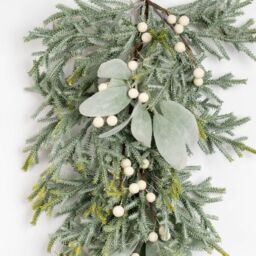 Scottish Everlastings Ltd 55cm Pre-lit Swag with Lambs Ear in Green - thumbnail 3