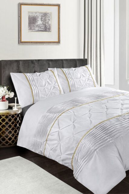 HomeSpace Direct Eleanor Embellished Pintuck Glitter Detail Duvet Cover Set in White - Size: Super King