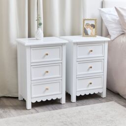 Melody Maison Pair Of Scalloped 3 Drawer Bedside Tables - Staunton White Range - thumbnail 2