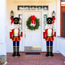 Costway 5 FT Lighted Nutcracker Soldier Outdoor Christmas Decoration - thumbnail 6