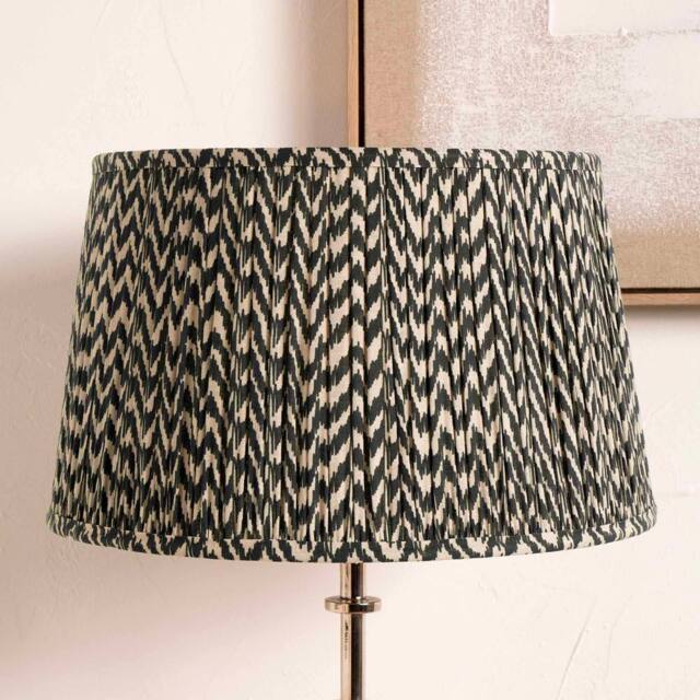 Ruma Black Chevron Tapered Pleated Shade for Table Lamps - Size: 18 inches - image 1