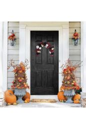 Living and Home Scary Prelit Skull Halloween Arch Wreath Home Decoration in Black - thumbnail 2