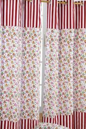 Homescapes Owls Printed Ready Made Eyelet Curtain Pair in Red - Size: 140 cm width x 183 cm drop - thumbnail 1