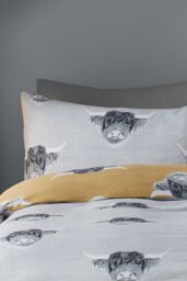 Fusion 'Highland Cow' Brushed Duvet Cover Set in Yellow - Size: King - thumbnail 6