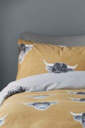 Fusion 'Highland Cow' Brushed Duvet Cover Set in Yellow - Size: King - thumbnail 2